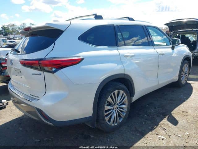 Toyota Highlander IV (U70) 2.5hyb AT 4WD