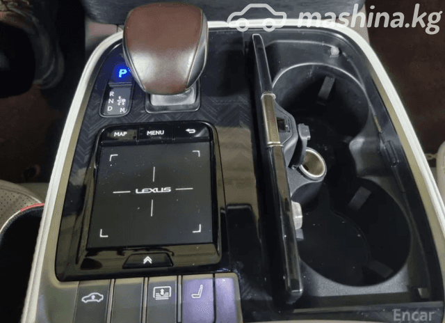 Lexus LS V 500 3.4 AT 4WD