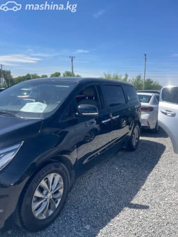 Kia Carnival III 2.2d AT