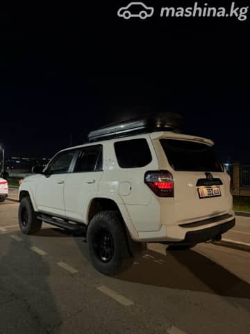 Toyota 4Runner V Рестайлинг 4.0 AT 4WD