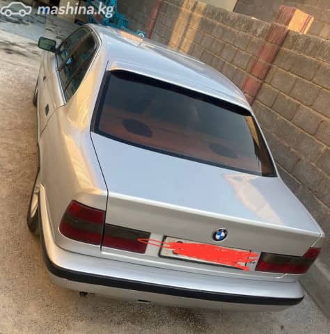 BMW 5 серии III (E34) 520i 2.0 MT
