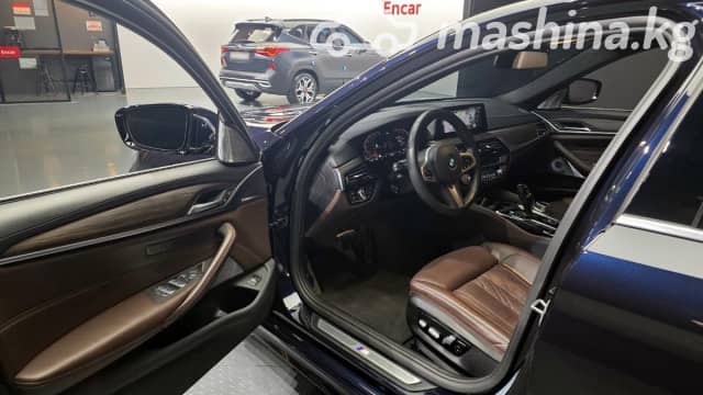 BMW 5 серии VII (G30/G31) 540i xDrive 3.0 AT 4WD