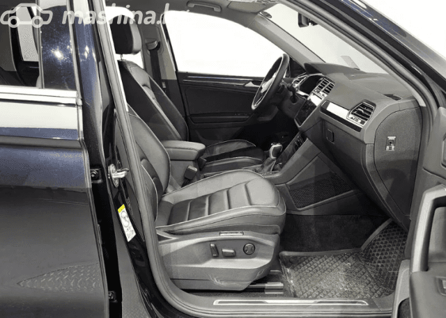 Volkswagen Tiguan II Рестайлинг 2.0d AMT