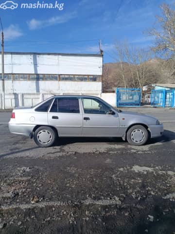Daewoo Nexia I Рестайлинг 1.6 MT