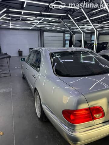 Mercedes-Benz E-Класс II (W210, S210) 320 3.2 AT