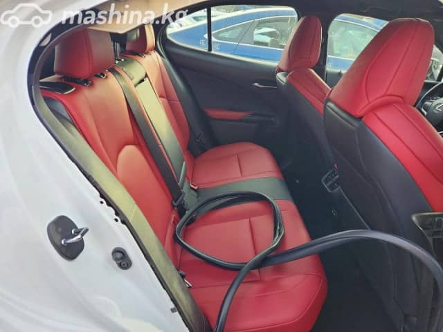 Lexus UX I 250h 2.0hyb CVT 4WD