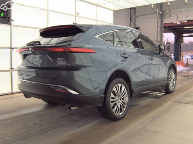 Toyota Venza II 2.5hyb CVT 4WD