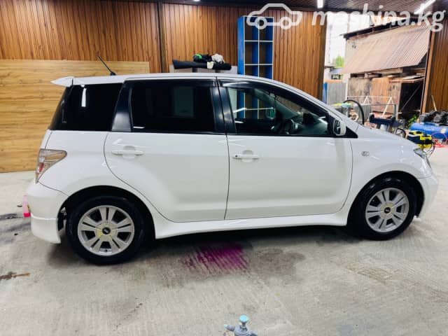 Toyota Ist I 1.5 AT