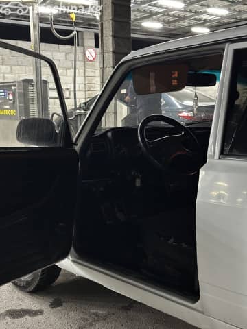ВАЗ (Lada) 2107 21074-30 1.6 MT