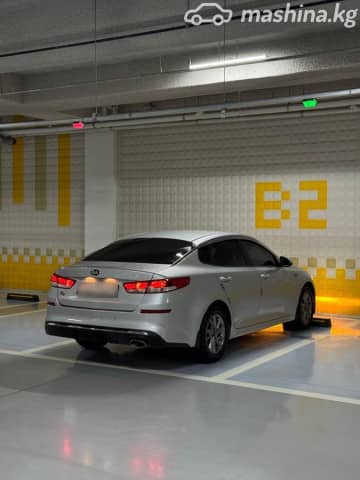 Kia K5 III LPi 2.0 AT