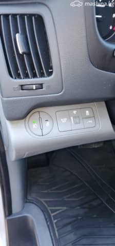 Hyundai Starex (H-1) II Рестайлинг 2 2.5d AT