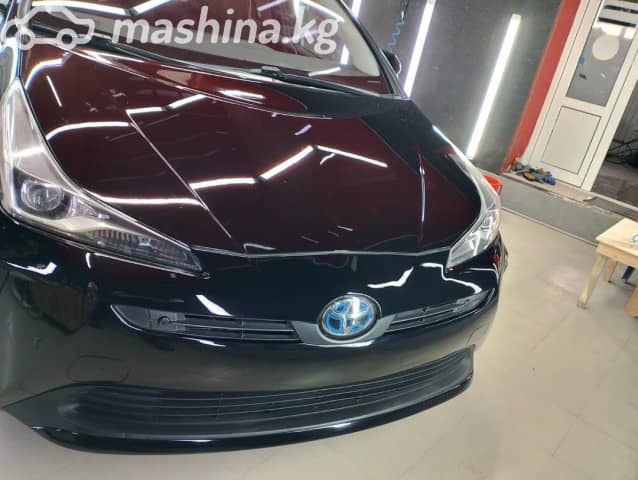 Toyota Prius IV Рестайлинг (XW50) 1.8hyb AT