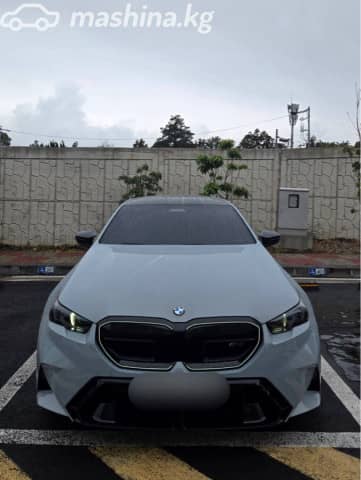 BMW M5 VII (G90) 4.4hyb AT 4WD