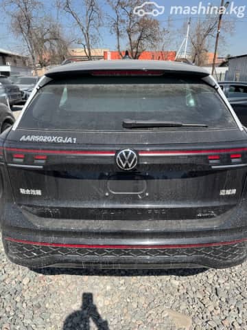 Volkswagen Tiguan III (China Market) 2.0 AMT 4WD