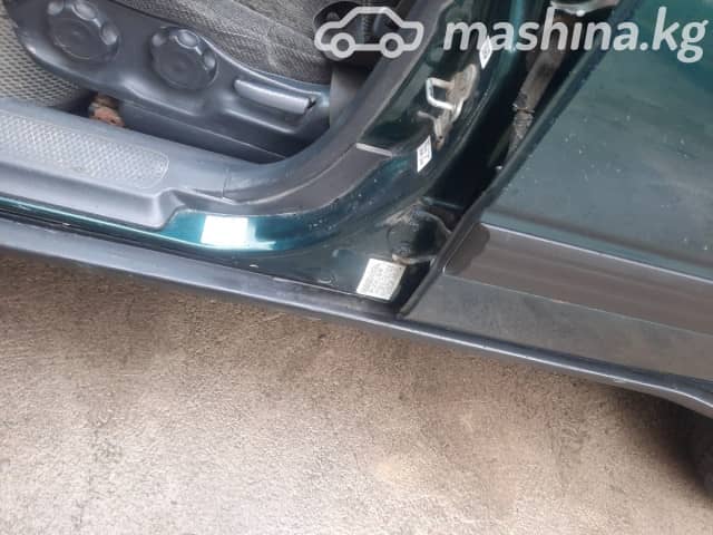 Honda CR-V I Рестайлинг 2.0 MT
