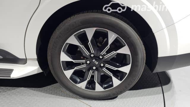 Kia Carnival IV 2.2d AT