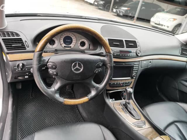Mercedes-Benz E-Класс III (W211, S211) Рестайлинг 350 3.5 AT