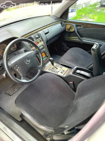 Mercedes-Benz E-Класс II (W210, S210) Рестайлинг 320 3.2 AT