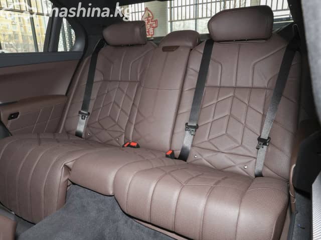 BMW 7 серии VI (G11/G12) Рестайлинг 740i 3.0 AT