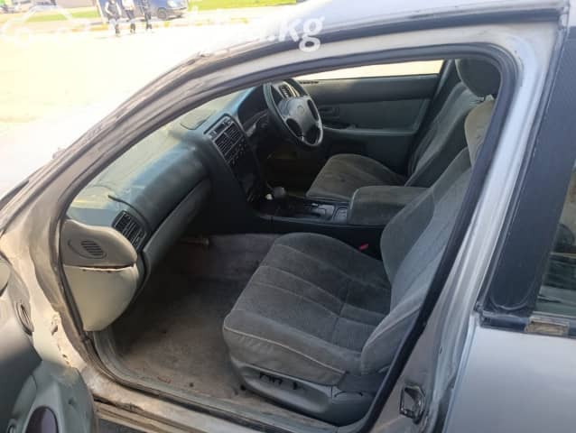Toyota Aristo I 3.0 AT