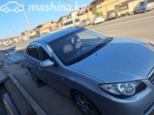 Hyundai Elantra IV (HD) 1.6 MT