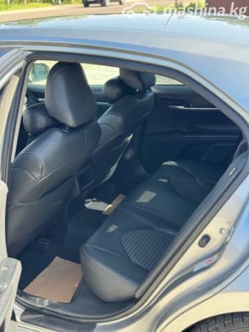 Toyota Camry VIII (XV70) 2.5 AT