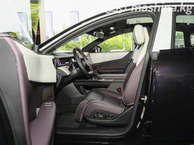 Mazda EZ-60 1.5hyb AT