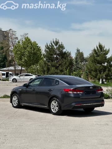 Kia K5 II 2.0 AT