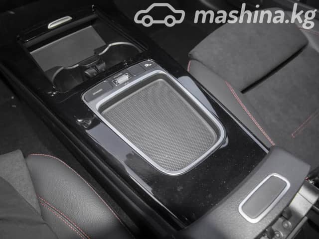 Mercedes-Benz A-Класс IV (W177) Рестайлинг 250 2.0 AMT 4WD