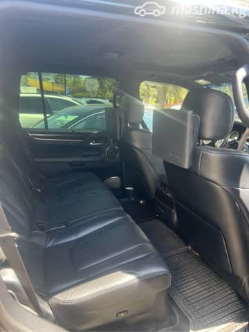 Lexus LX III Рестайлинг 2 570 5.7 AT 4WD