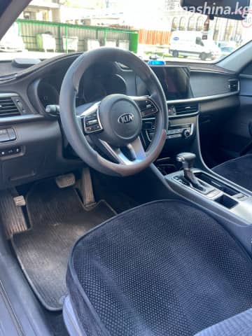 Kia K5 II 2.0 AT
