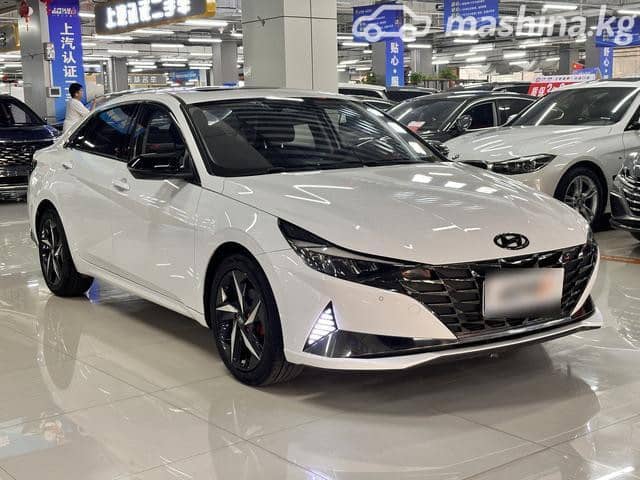 Hyundai Elantra VII (CN7) 1.6 AT