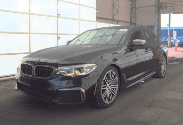 BMW 5 серии VII (G30/G31) M550i xDrive 4.4 AT 4WD