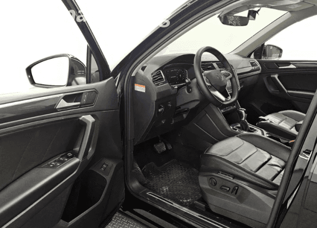 Volkswagen Tiguan II Рестайлинг 2.0d AMT