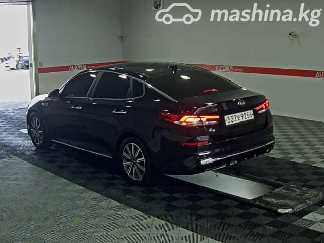 Kia K5 II 2.0 AT