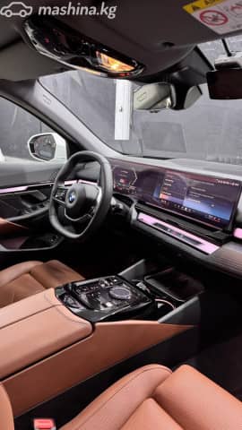 BMW 5 серии VIII (G60/G61/G68) 530i xDrive 2.0 AT 4WD