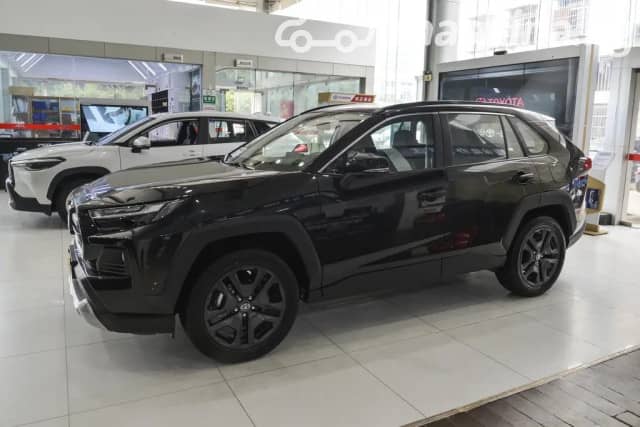 Toyota RAV4 V (XA50) 2.0 CVT 4WD