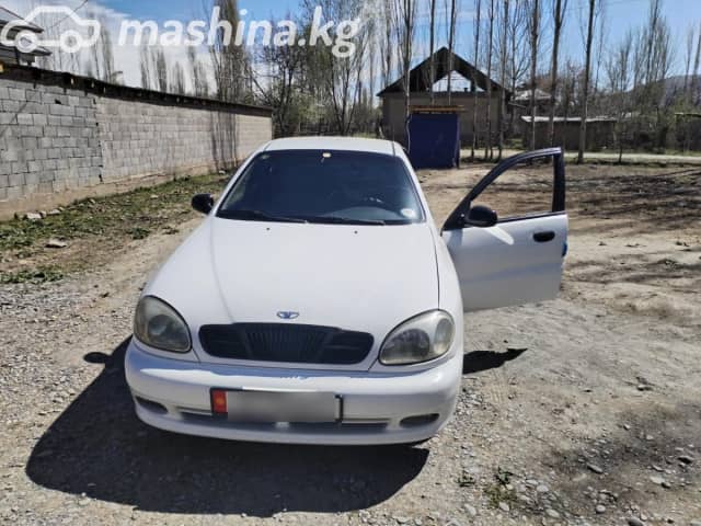 Daewoo Lanos (Sens) 1.5 MT