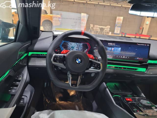 BMW M5 VII (G90) 4.4hyb AT 4WD