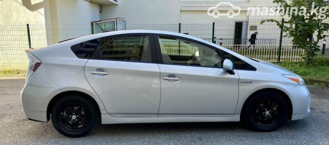 Toyota Prius III Рестайлинг (XW30) 1.8hyb AT