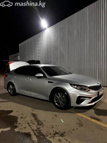 Kia K5 II 2.0 AT