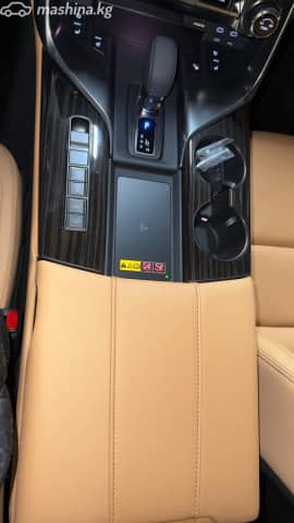 Lexus LX IV 600 3.5 AT 4WD