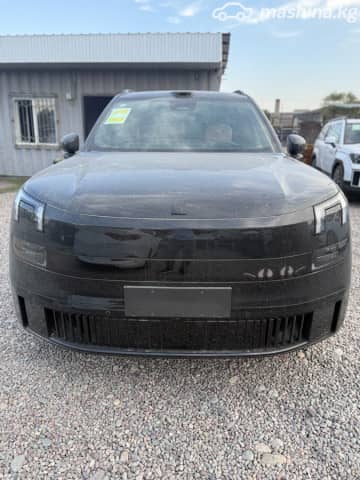 Lynk & Co 900 2.0hyb AT 4WD