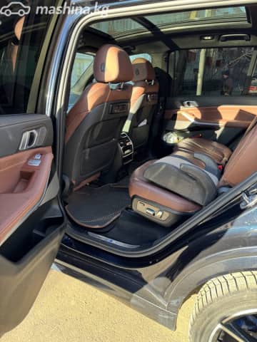BMW X7 I (G07) 40i 3.0 AT 4WD