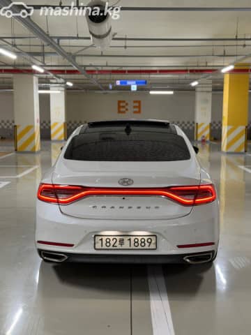 Hyundai Grandeur VI 3.0 AT