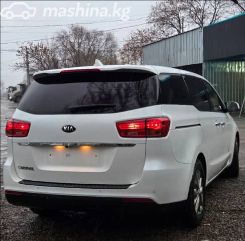 Kia Carnival III 2.2d AT