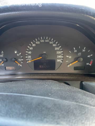 Mercedes-Benz E-Класс II (W210, S210) Рестайлинг 270 2.7d AT
