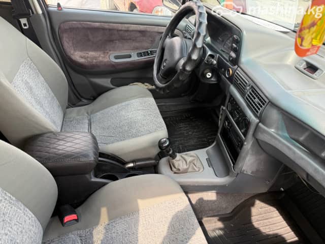 Daewoo Nexia I 1. 6 MT