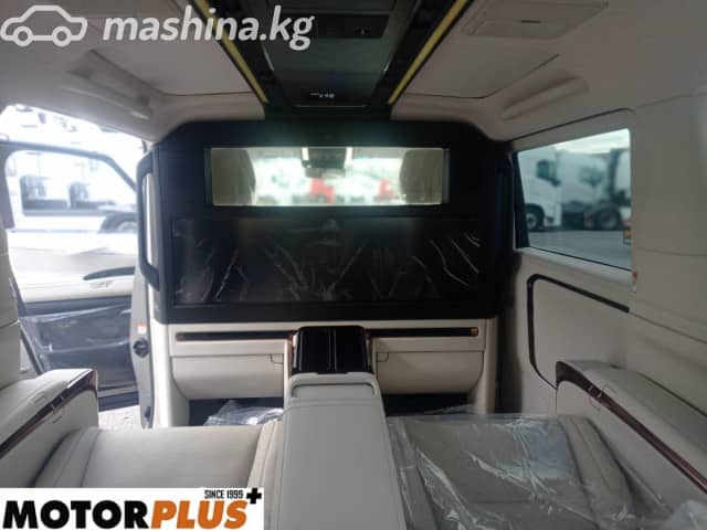 Lexus LM II 350h 2.5hyb CVT 4WD
