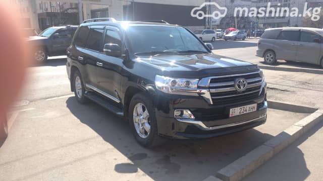 Toyota Land Cruiser 200 Series 4.5d AT 4WD